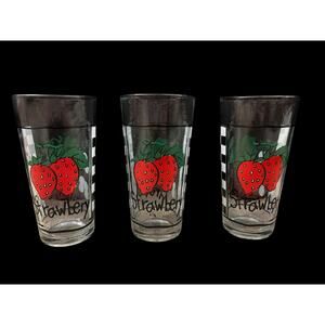 Vintage KIG 3 Glass Set cocktail Tumbler Strawberries & Checkerboard    Kitschy